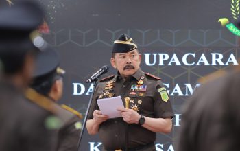 Jaksa Agung RI Lantik 17 Kajati dan 20 Pejabat Eselon II di Lingkungan Kejaksaan Agung
