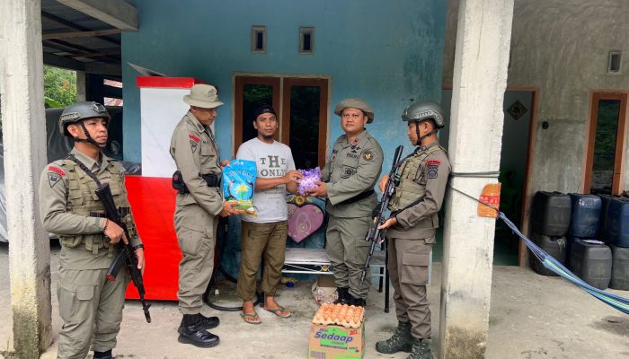 Lewat Aksi Sosial, Satgas Madago Raya Ajak Eksnapiter Aktif Jaga Kondusifitas Keamanan di Poso
