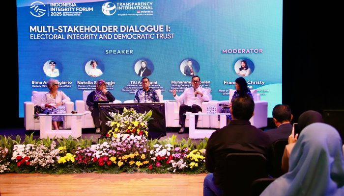 Wamendagri Bima Arya Tekankan Pentingnya Berpikir Komprehensif dalam Tata Kelola Pemilu
