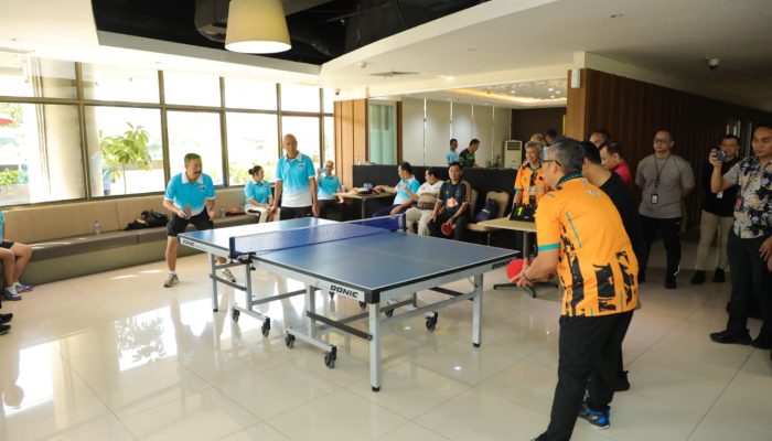 Pererat Sinergi dan Silaturahmi, Kejaksaan dan KPK Gelar Pertandingan Persahabatan Tenis Meja