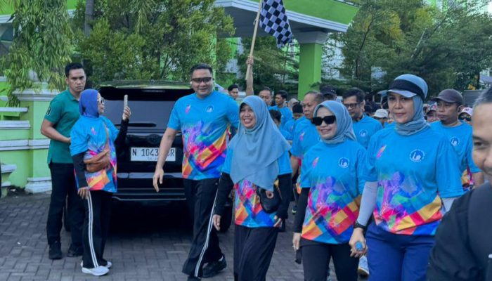 Kapolres Gowa Hadiri Jalan Santai di Sekolah Islam Al Azhar Hertasning