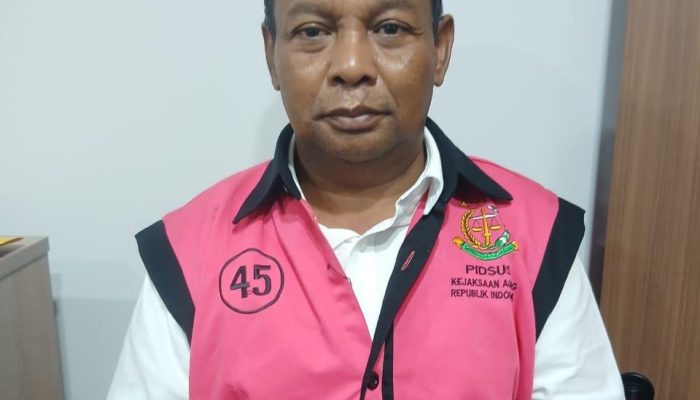 JAM-PIDSUS Tahan Mantan Kajari Enrekang Terkait Dugaan Penerimaan Uang Perkara BAZNAS