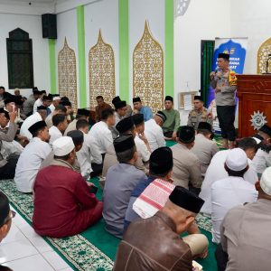 Lewat Subuh Berkah, Kapolda Sulteng Bangun Kedekatan dan Ajak Warga Jaga Kamtibmas