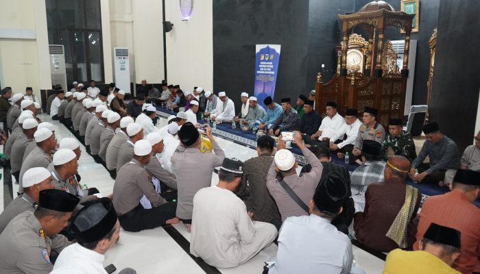 Lewat Subuh Berkah, Kapolda Sulteng Tekankan Kamtibmas Berbasis Kemakmuran Masjid