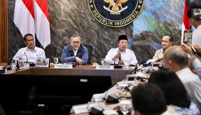 Bahas Implementasi Perpres 4/2026 tentang Pengendalian Alih Fungsi Lahan Sawah, Menteri Nusron Paparkan Roadmap Penetapan LSD di 2026