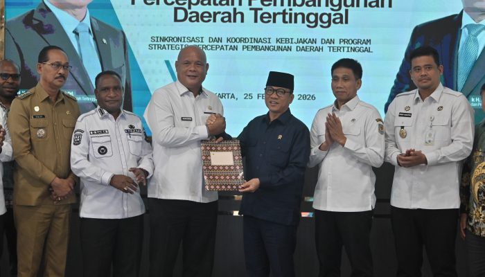 Tuntaskan Daerah Tertinggal, Mendes Yandri Tegaskan Perlu Kolaborasi