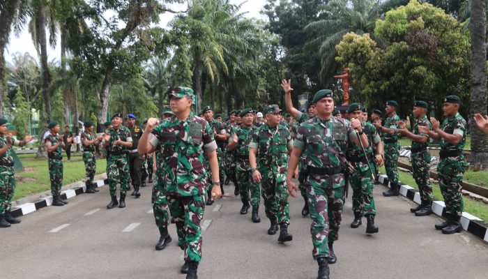 Pangdam I/BB Tinjau Yonif 100/PS, Apresiasi Kinerja dan Kesiapan Prajurit