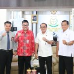 Kajati Terima Kunjungan Kerja Sekaligus Silaturahmi Kepala OJK Maluku