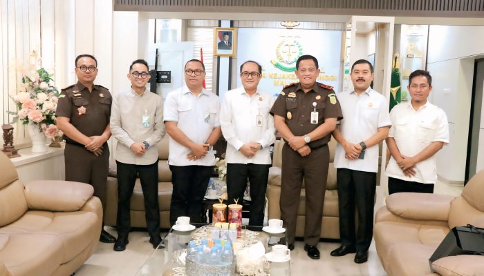 Kajati Terima Kunjungan Silaturahmi Kepala BPJS Ketenagakerjaan Maluku