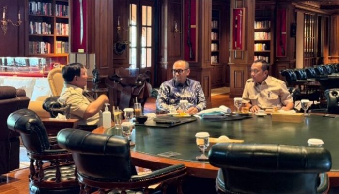 Pertemuan dengan PPATK, Presiden Prabowo Fokus Evaluasi Transaksi Keuangan dan Perkuat Pengawasan Aliran Dana